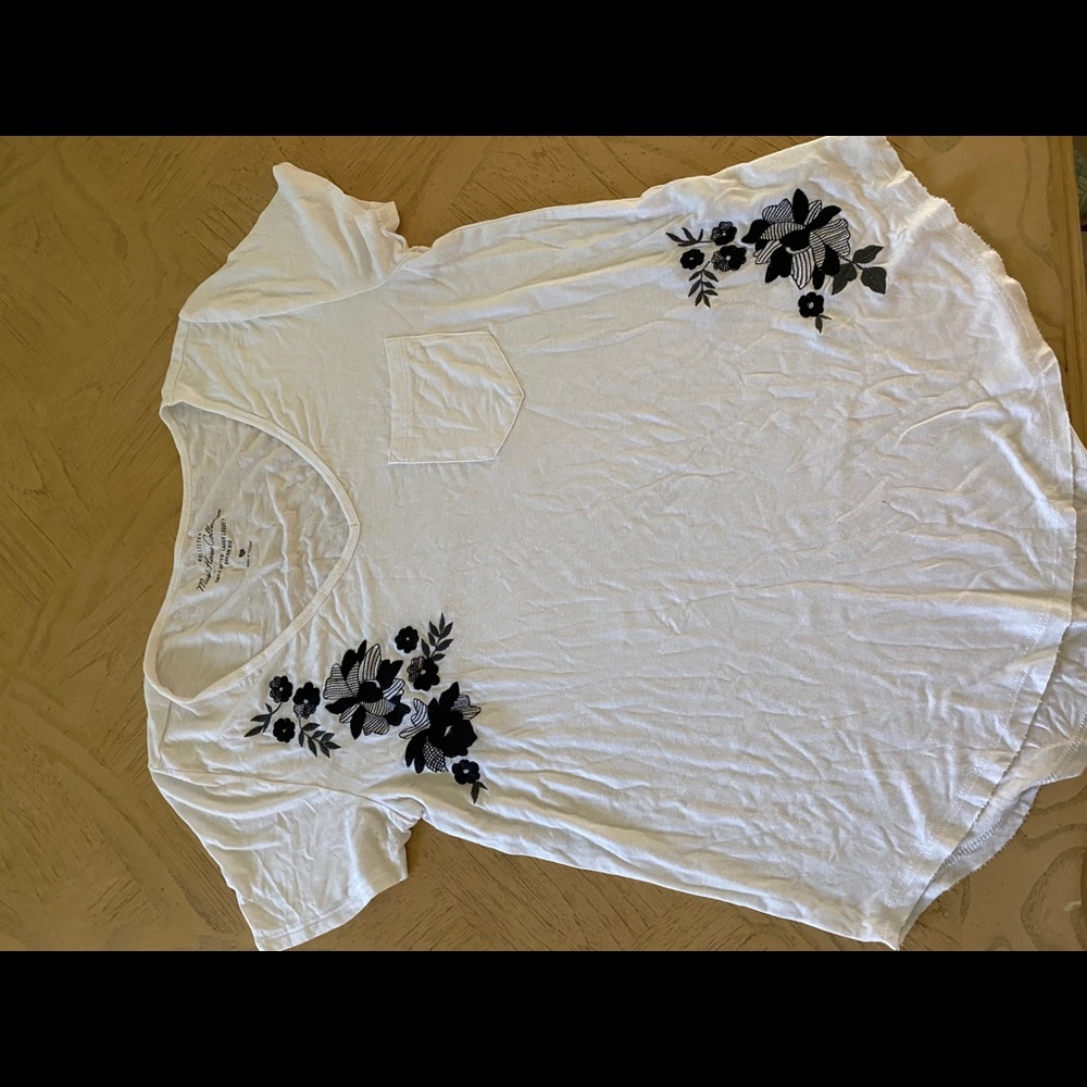 Hollister shirt